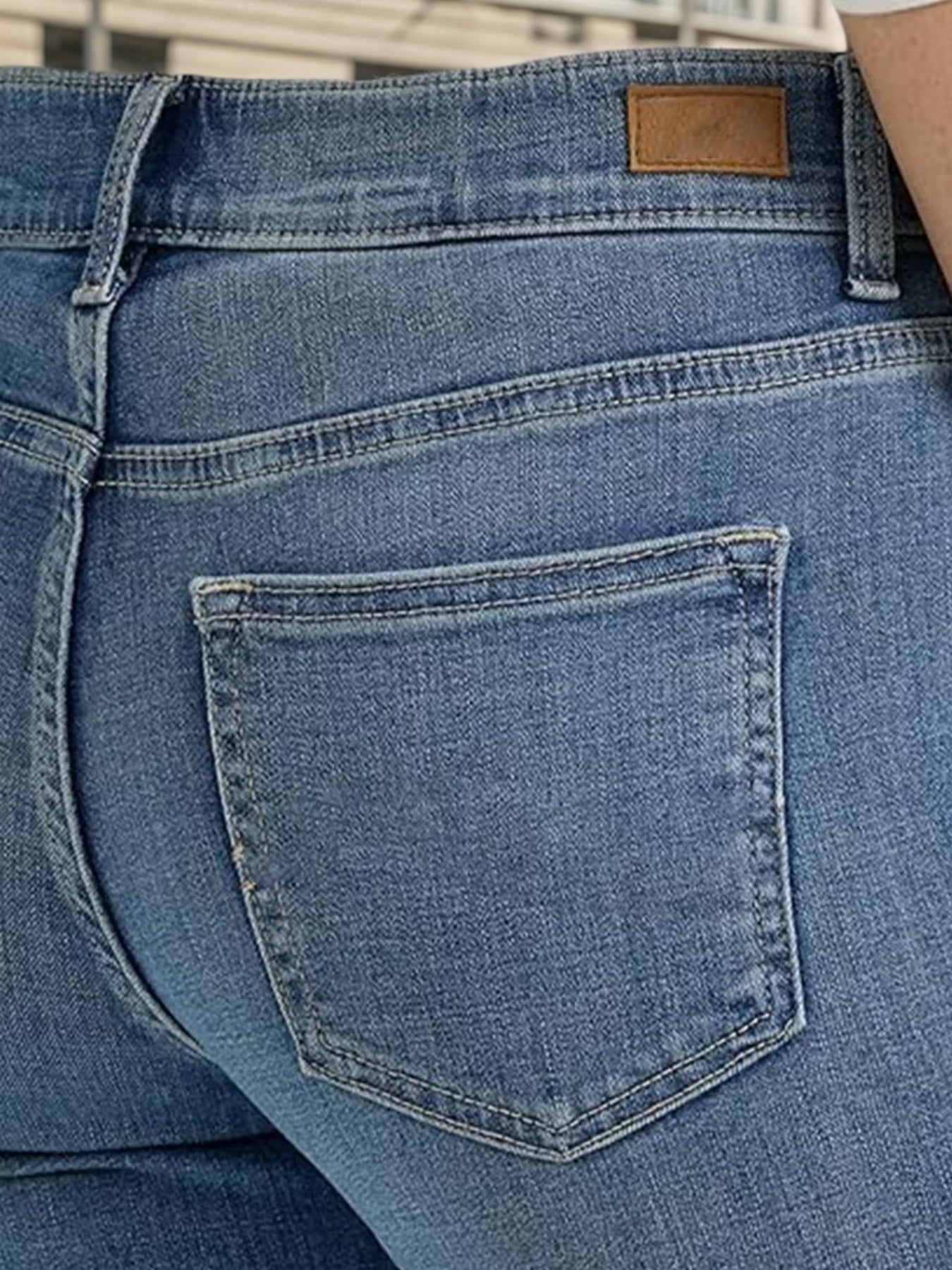 High Waist Slim Straight Daily Jeans