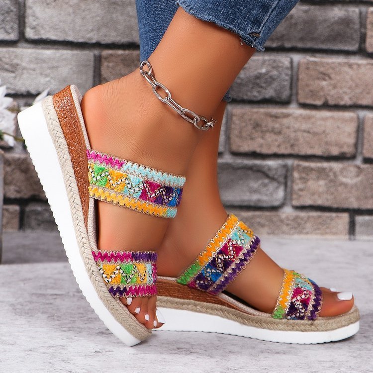 Ethnic Style Woven Wavy Sandals - Women's Summer Linen Wedges