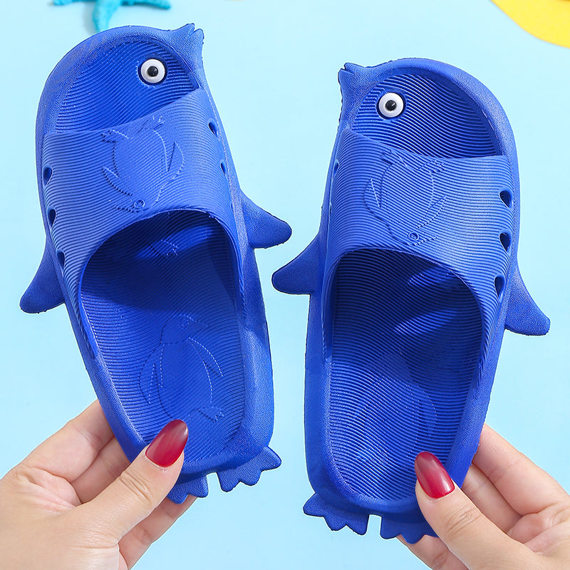 Pantoufles pour enfants été nouveau garçon dessin animé voiture bébé sandales enfants intérieur antidérapant filles trou chaussures