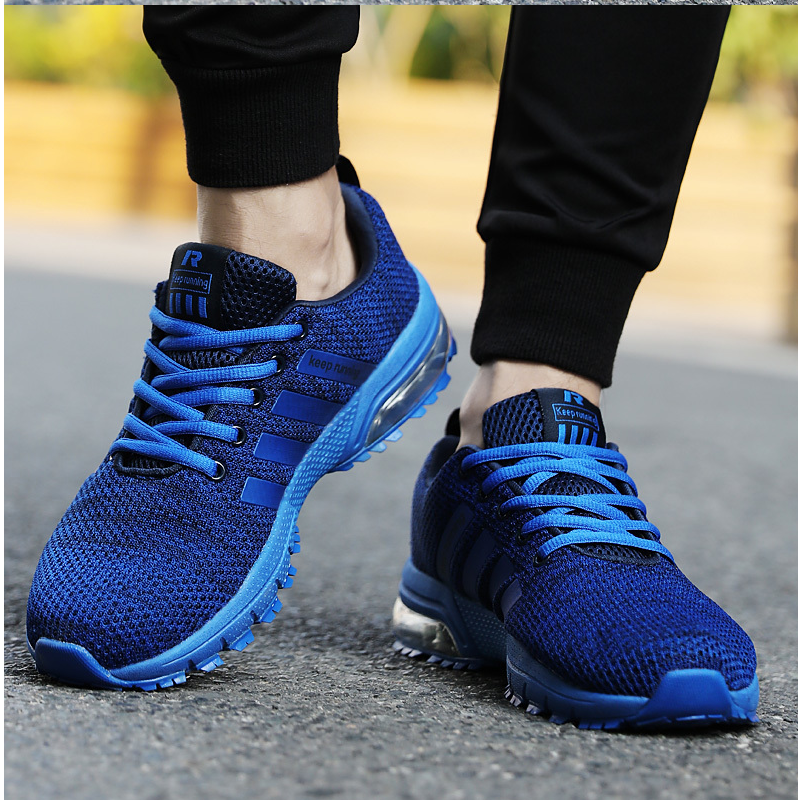 Chaussures de sport de course en plein air en maille respirante pour hommes et femmes
