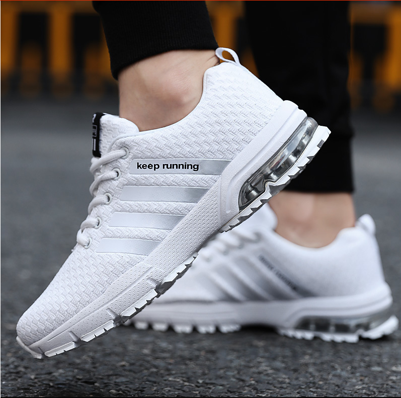 Chaussures de sport de course en plein air en maille respirante pour hommes et femmes
