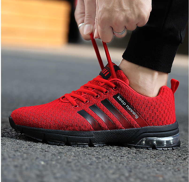 Chaussures de sport de course en plein air en maille respirante pour hommes et femmes