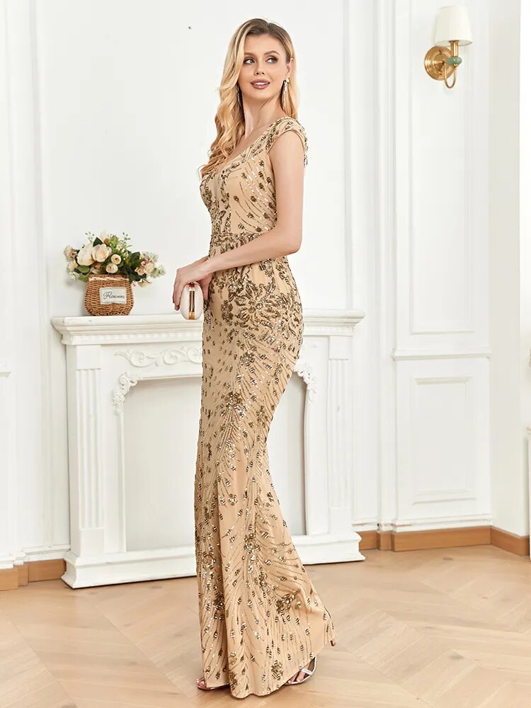 Elegant Champagne Evening Dress - Deep V-neck Mermaid Gown