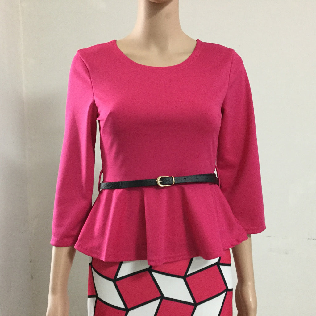 Robe à la hanche imprimée à volants