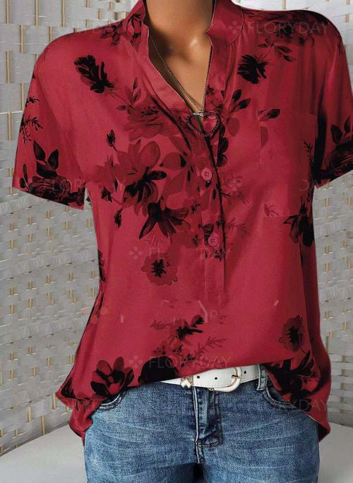 Camisa de manga corta con cuello en V estampada a la moda.