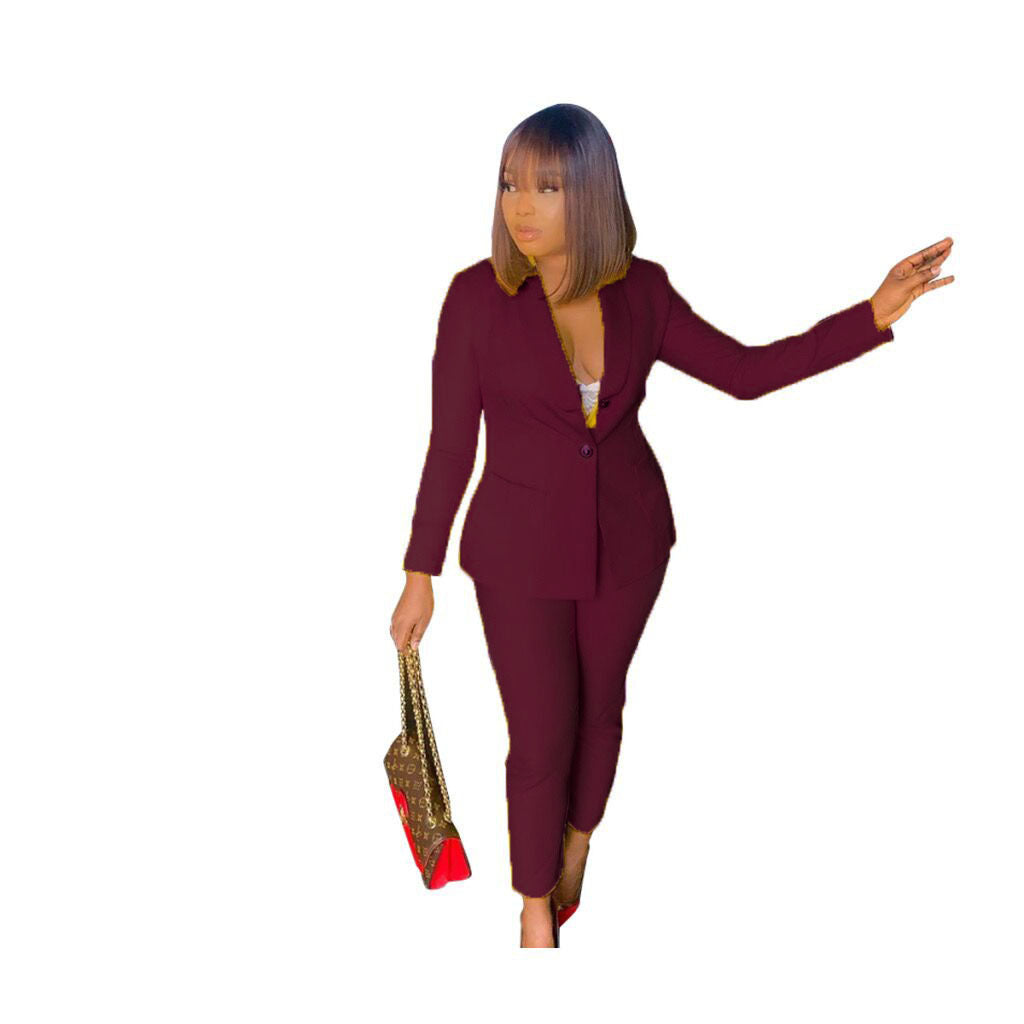 Costume de bureau deux pièces