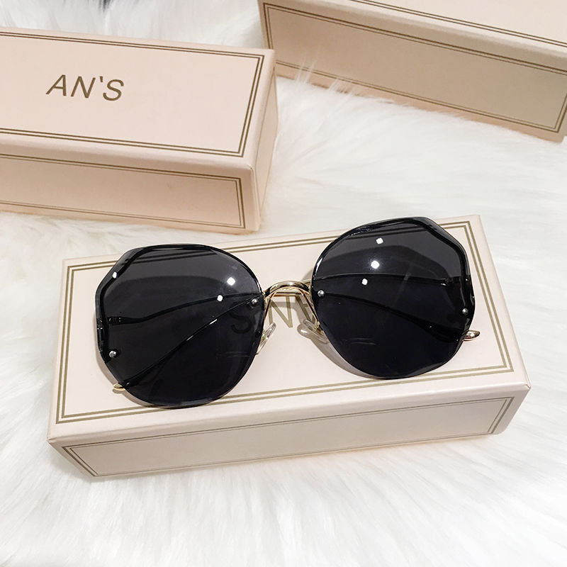 Fashion Gradient Borderless Cut-Edge Sunglasses