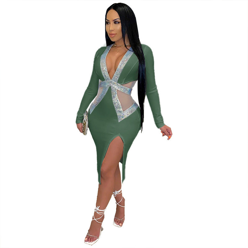 Robe de soirée fourreau maigre en strass avec col en V profond