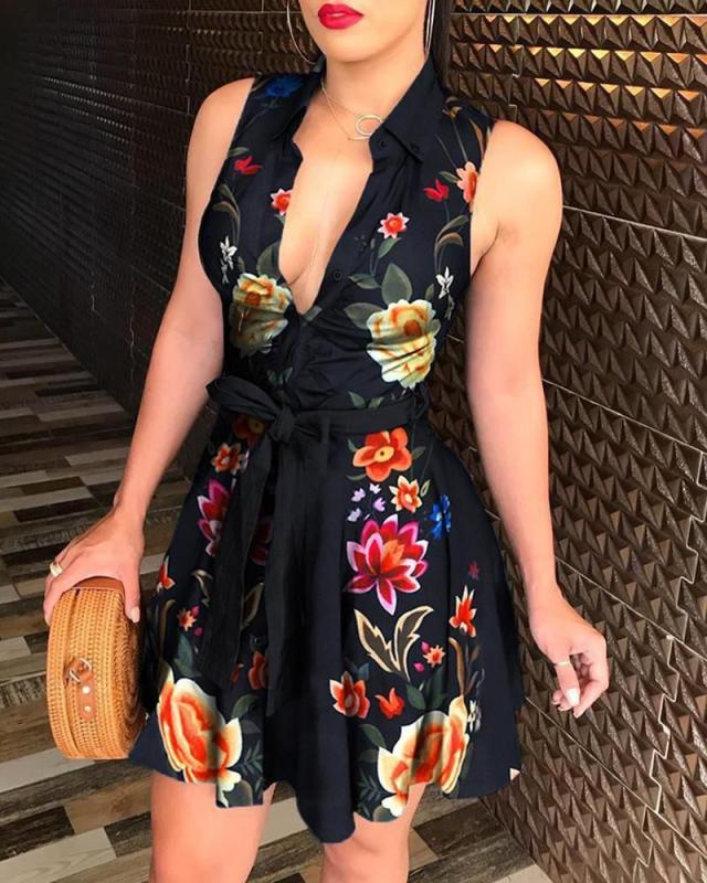 Vestido con estampado de moda y correa con cuello en V