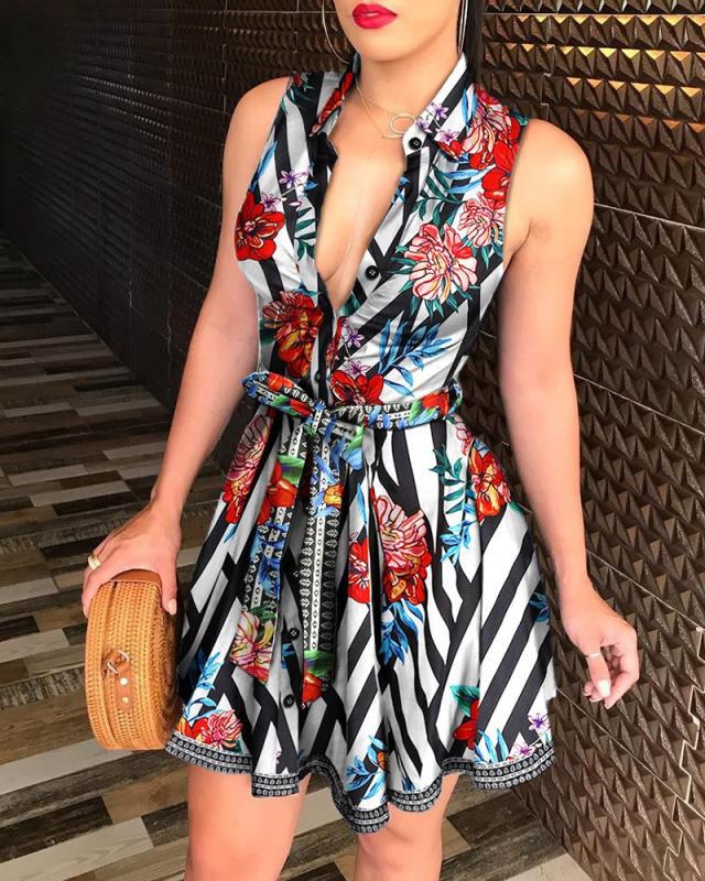 Vestido con estampado de moda y correa con cuello en V