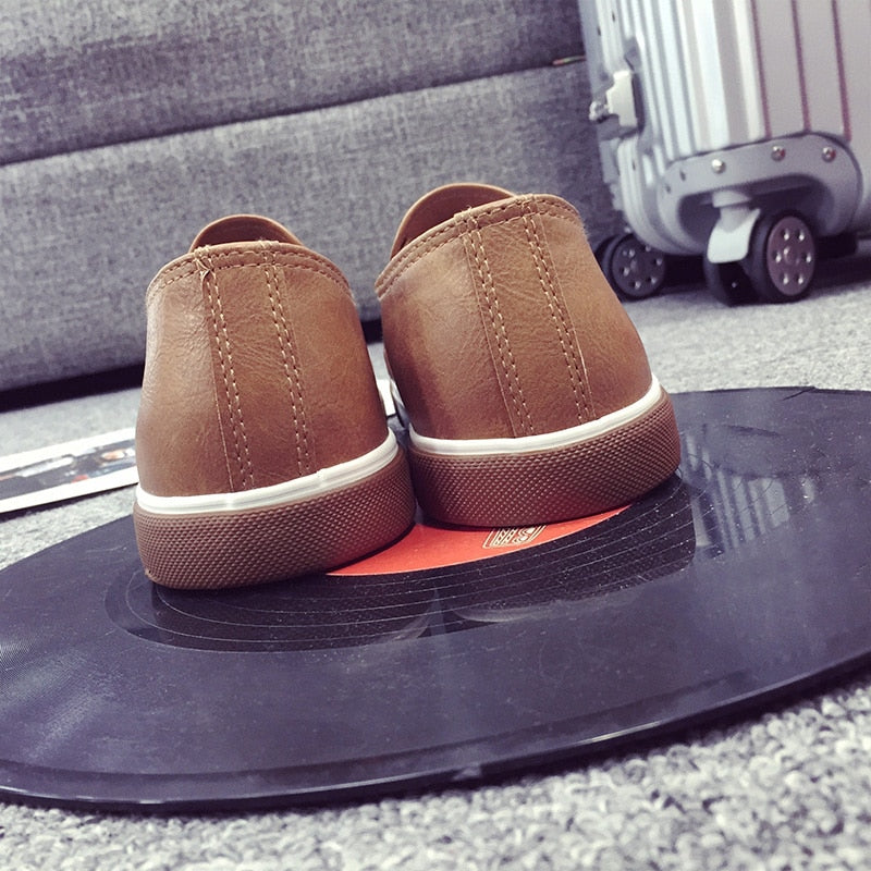 Zapatos informales transpirables de alta calidad para hombre, zapatos de cuero PU, informales, a la moda para hombre