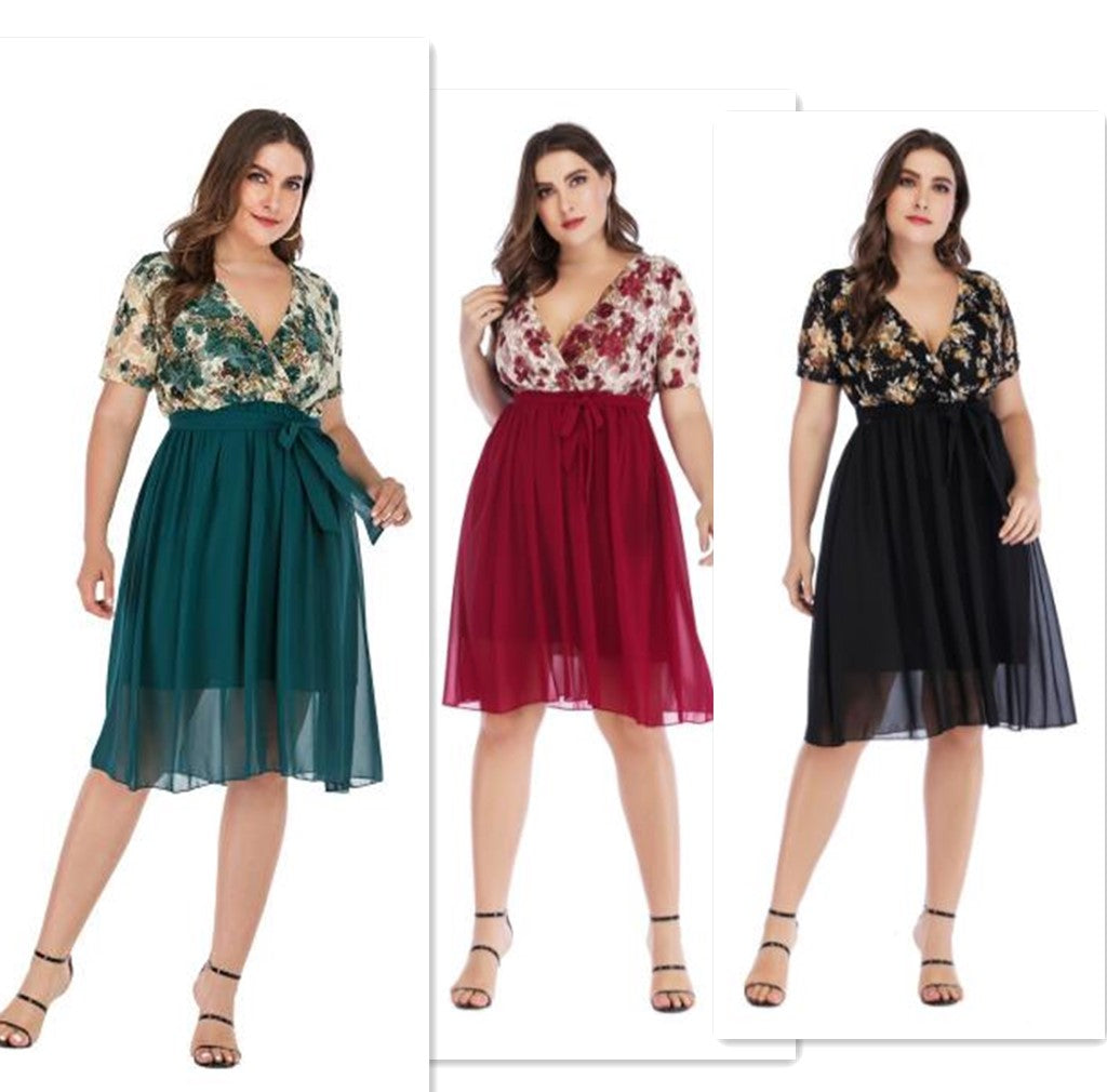 Robe en mousseline à encolure en V 