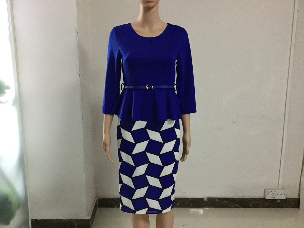 Robe à la hanche imprimée à volants