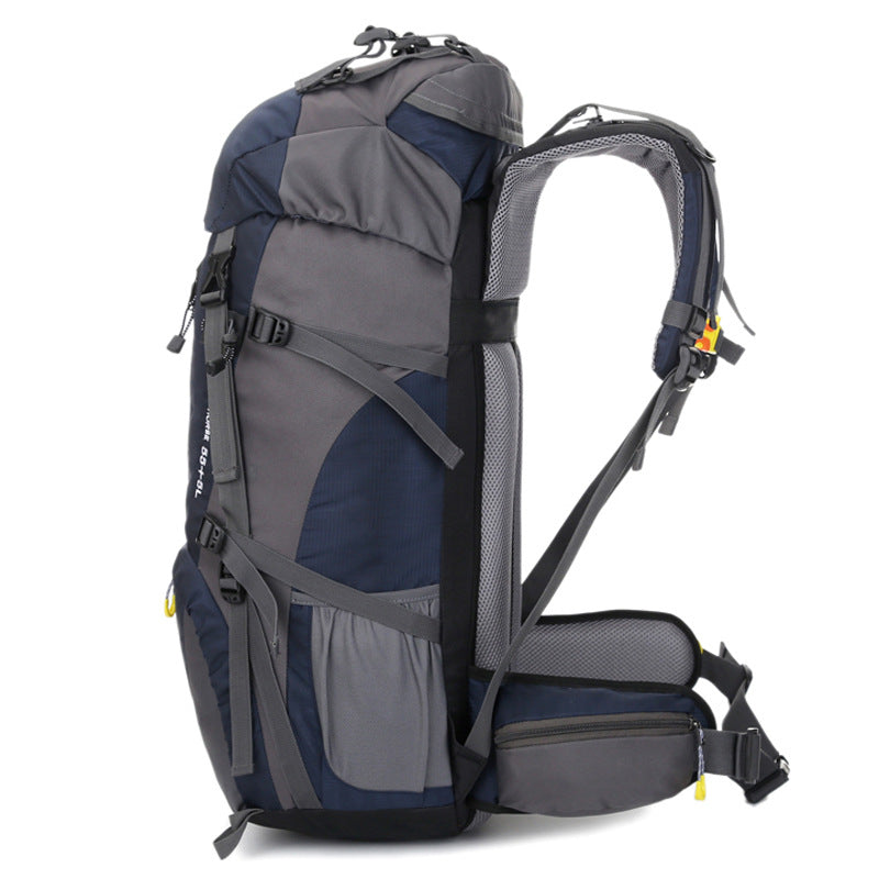 Mountaineering Large Capacity Nylon Waterproof Travel Backpack