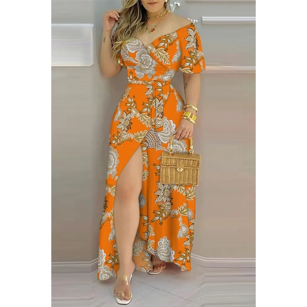 Vestido largo cruzado con cinturón y abertura en el muslo con estampado floral