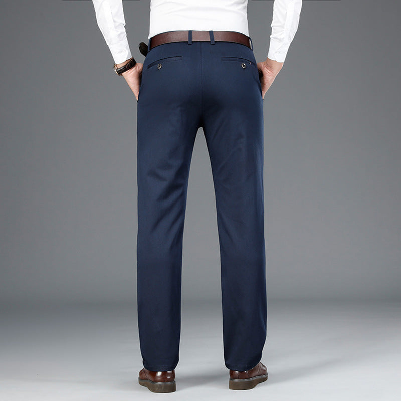 Pantalon droit ample pour hommes d'âge moyen