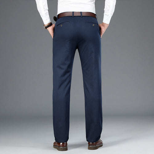 Pantalon droit ample pour hommes d'âge moyen