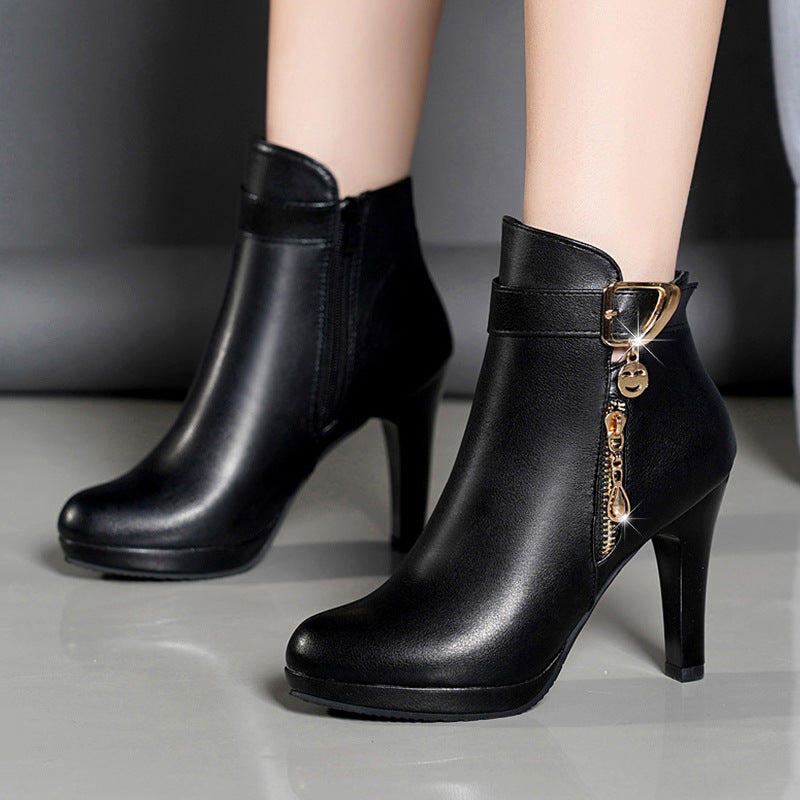 Bottes en cuir d'automne pour femmes