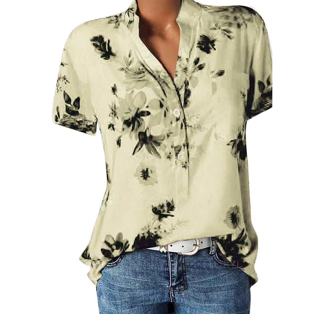 Camisa de manga corta con cuello en V estampada a la moda.