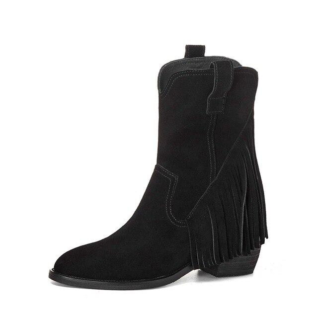 Thick heel pointed tassel boots