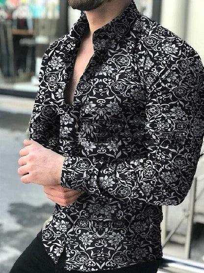 Camisa estampada de solapa de moda para hombre.