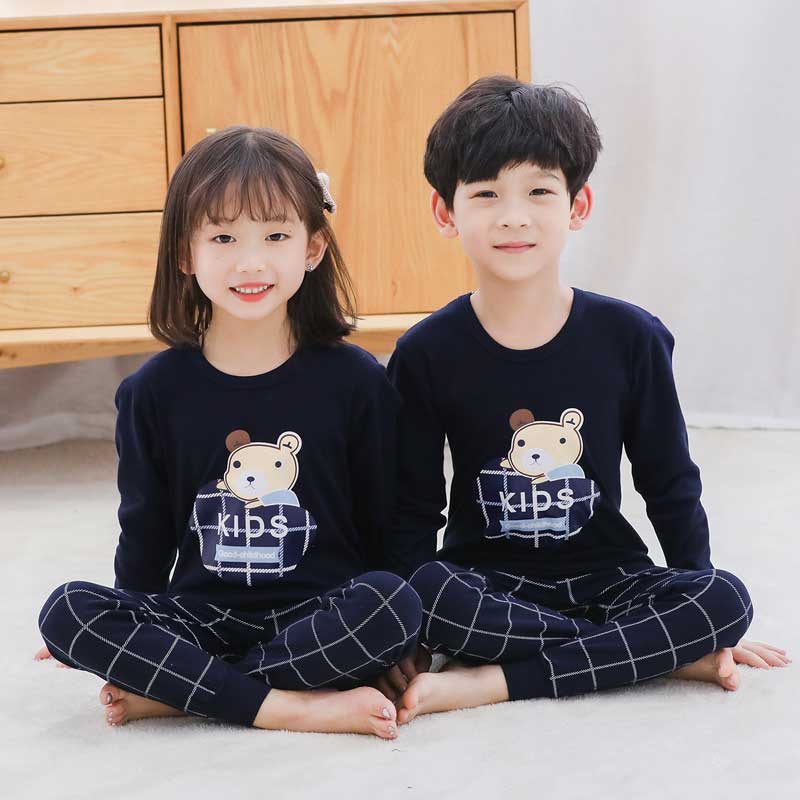 Conjunto de pijamas para niños