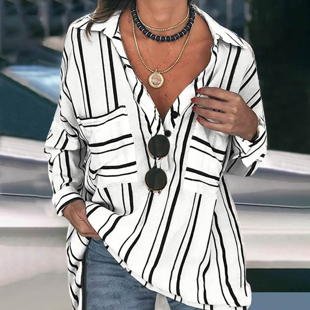 Chemise boutonnée col V rayée manches retroussées femme