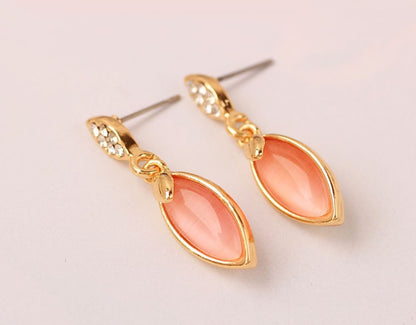 Boucles d'oreilles simples en opale