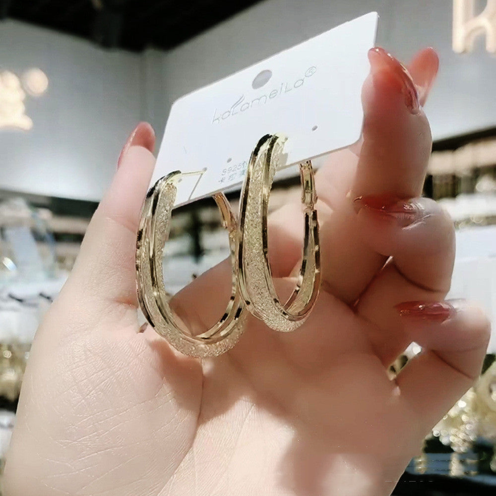 Boucle d'oreille de conception exagérée d'aiguille d'argent S925