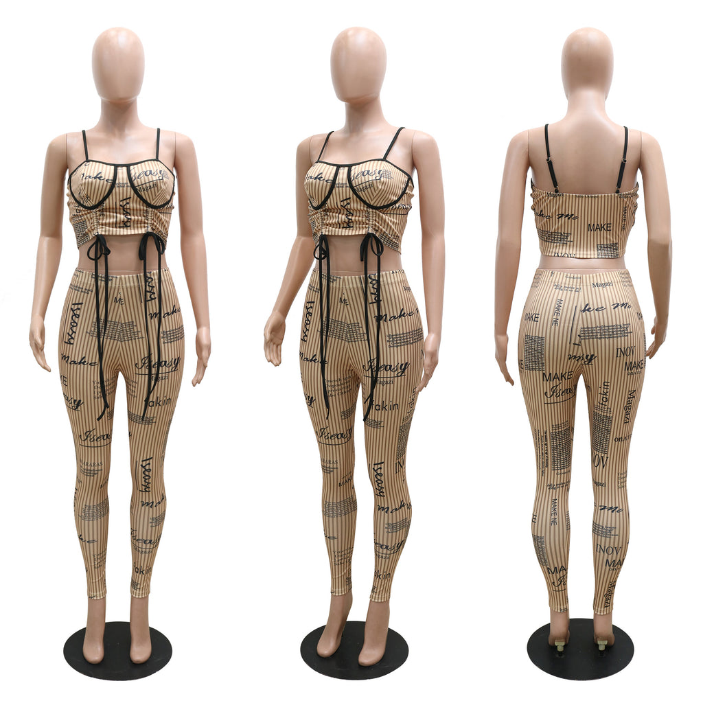 Costume imprimé à la mode avec haut de poitrine et leggings enveloppés de fronde