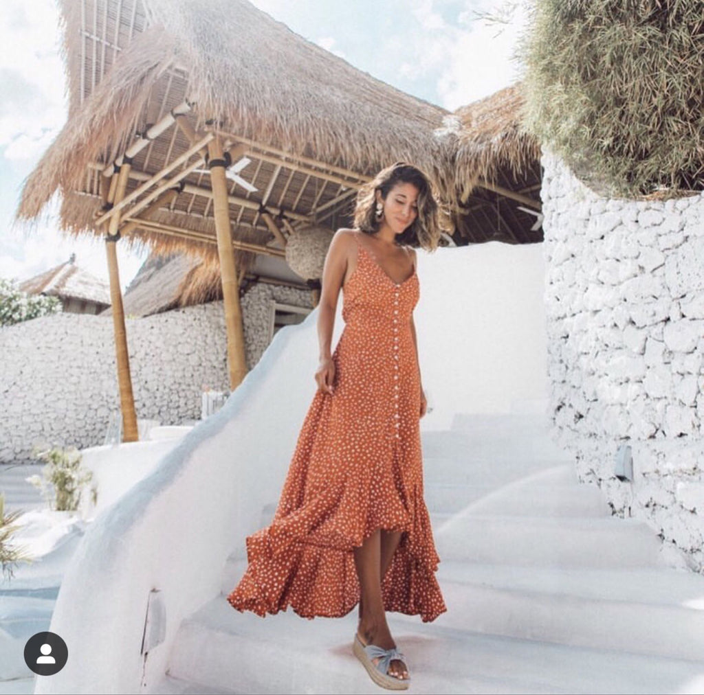 Vestido con volantes de lunares