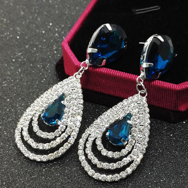 Boucles d'oreilles pendantes en cristal