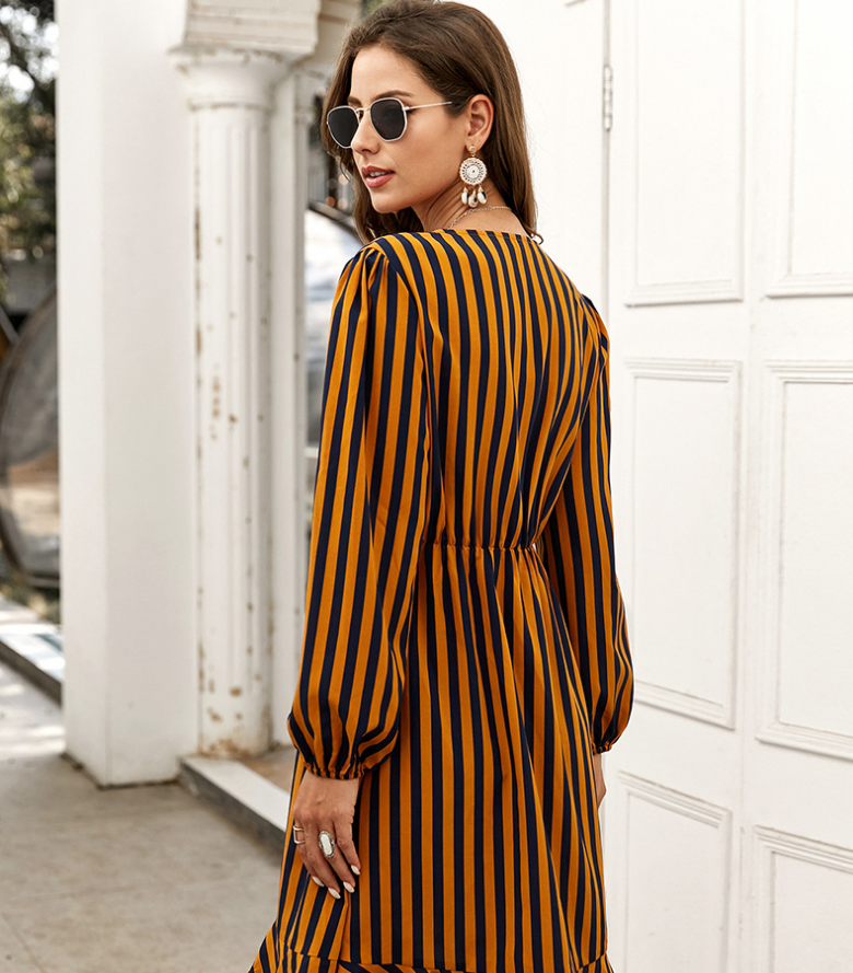 Striped dress with long sleeves