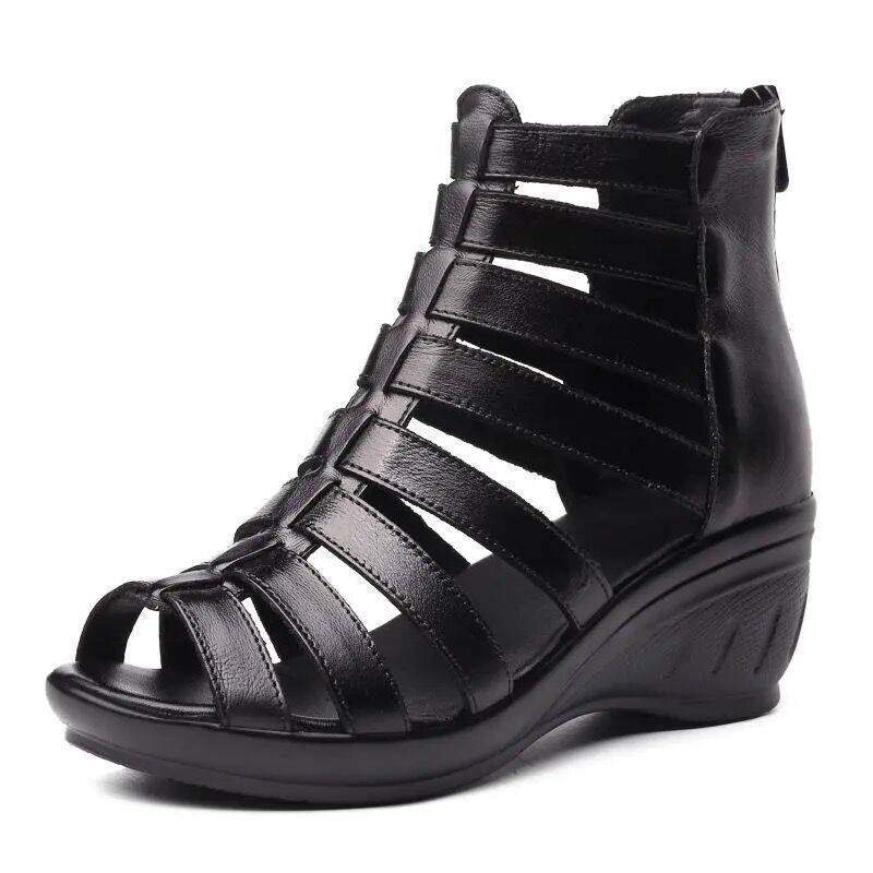 Sandalias romanas de cuero suave 