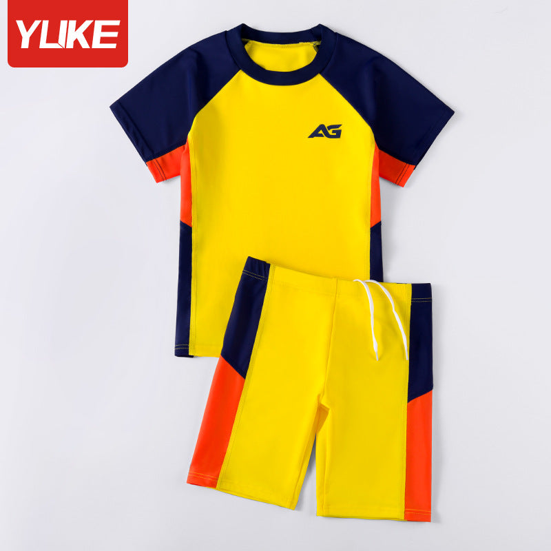 Maillot de bain pour enfants Maillot de bain fendu pour garçons Petit, moyen et grand Protection solaire pour enfants Maillot de bain à séchage rapide 2022 Maillot de bain en gros 