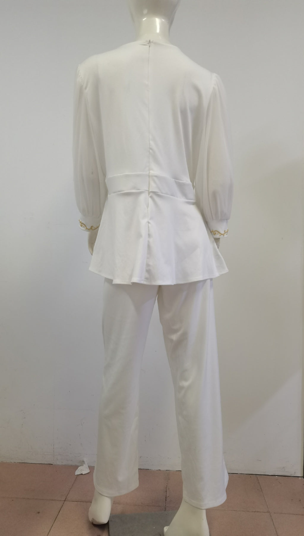 Women Solid Color Five Points Puff Sleeves