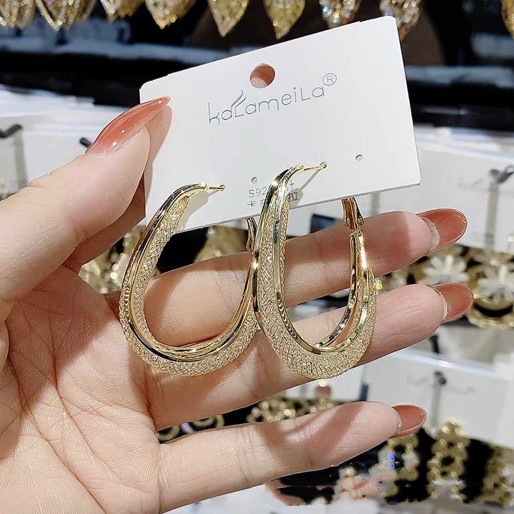 Boucle d'oreille de conception exagérée d'aiguille d'argent S925