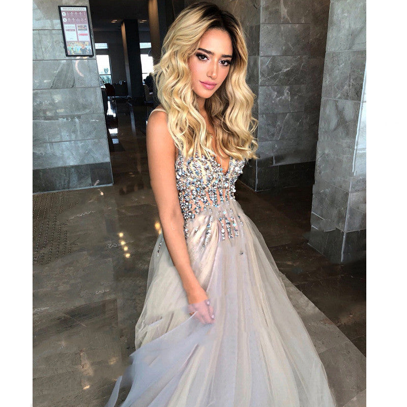 Robe de soirée d'anniversaire pour hôte de banquet gris diamant