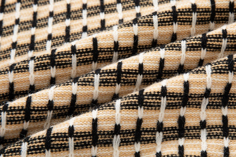 Suéter de cuello redondo a cuadros lisos para hombre